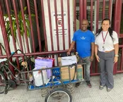 Patrícia de Assis participou da entrega das doações ao Instituto Refazer
